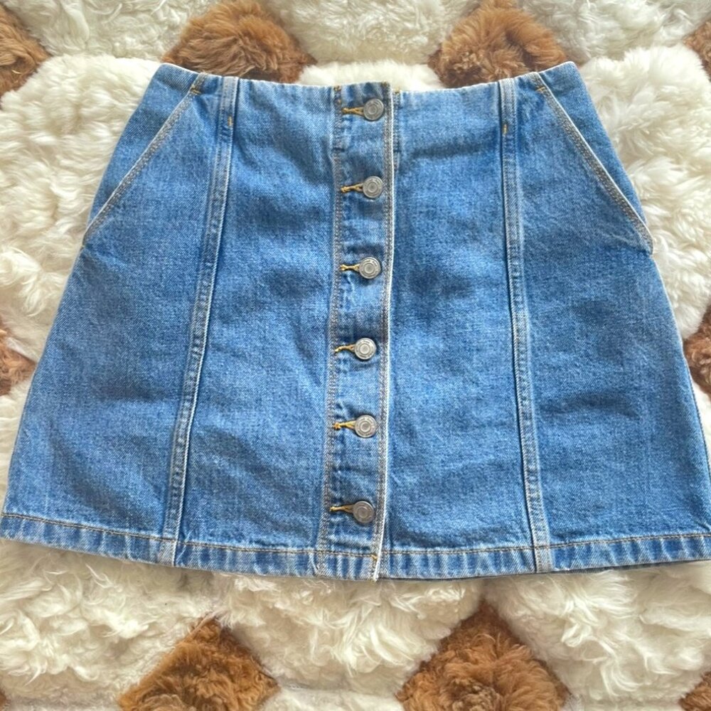 Aritzia Wilfred Free Button Front Denim Mini Skirt